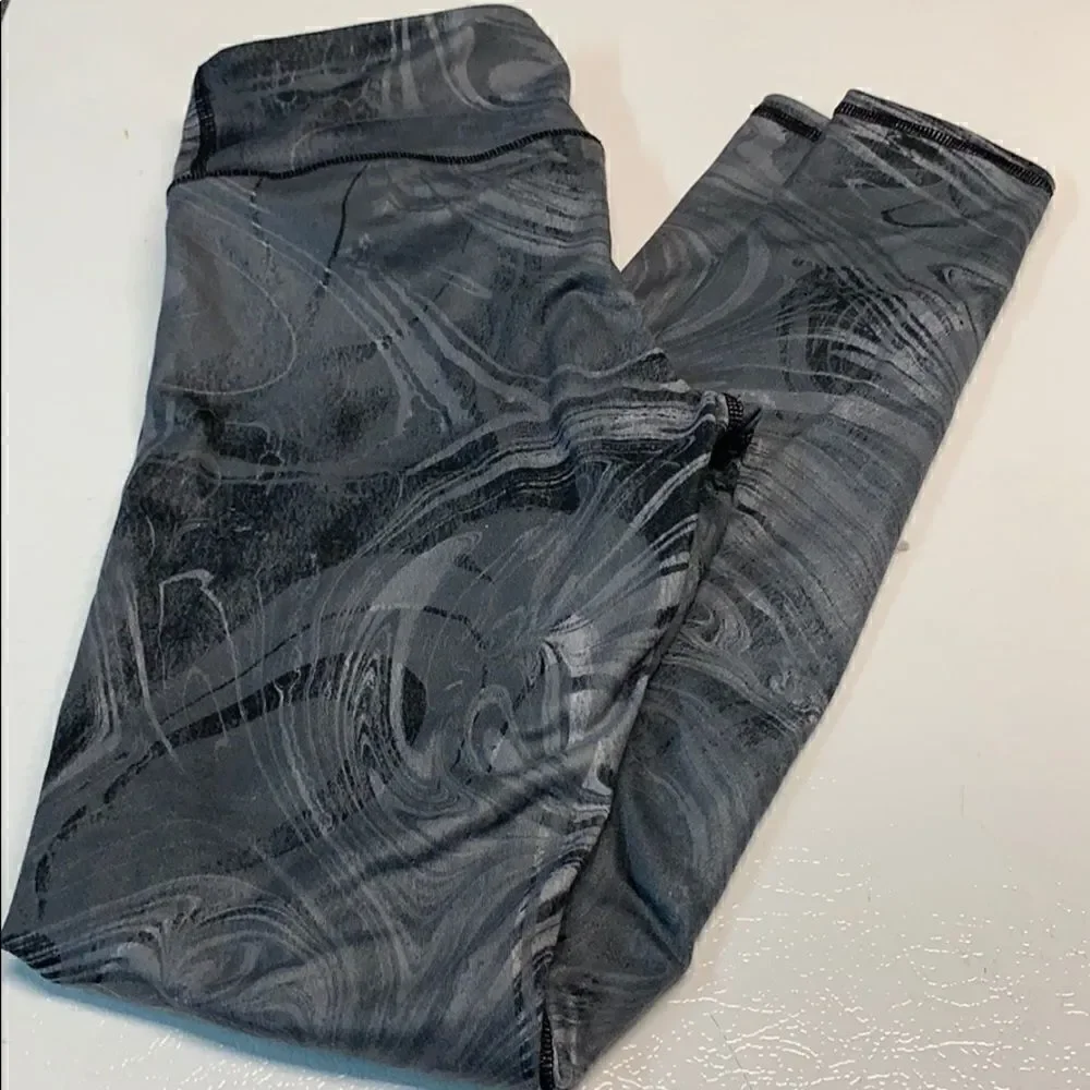𝅺euc Alo Yoga Airbrush Marbled leggings sz xs